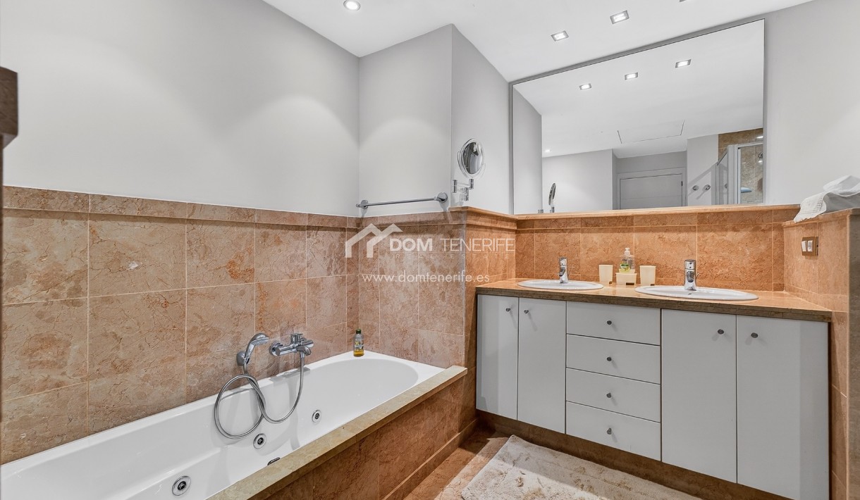 Sale - Apartment -
Arona - Palm Mar