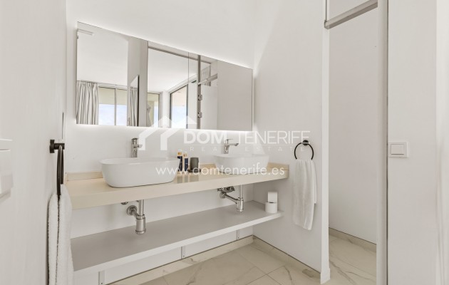 Sale - Apartment -
Santiago del Teide - Los Gigantes