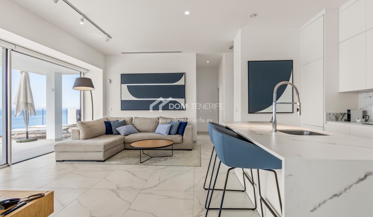 Sale - Apartment -
Santiago del Teide - Los Gigantes