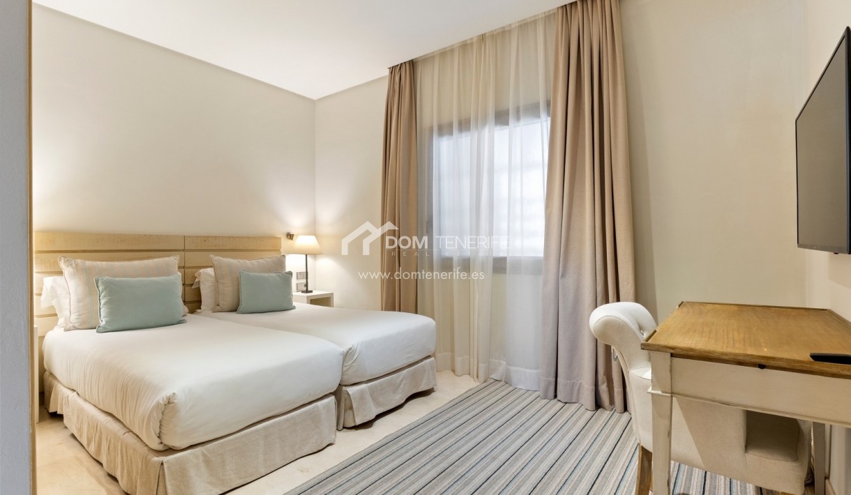 Venta - Apartamento -
Guía de Isora  - Abama