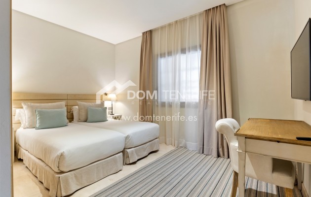Venta - Apartamento -
Guía de Isora  - Abama
