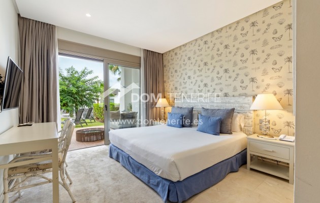 Venta - Apartamento -
Guía de Isora  - Abama