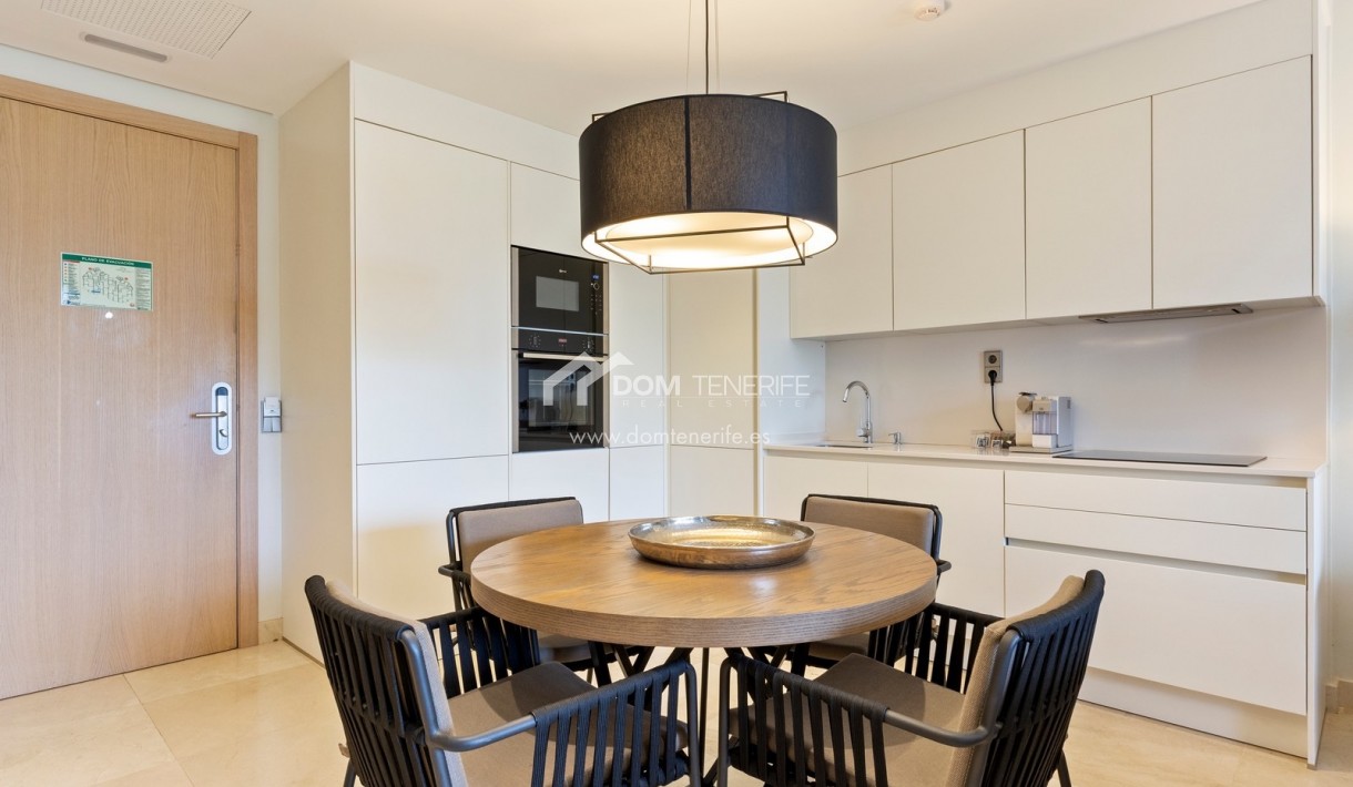 Venta - Apartamento -
Guía de Isora  - Abama