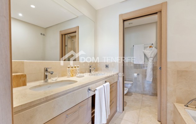 Venta - Apartamento -
Guía de Isora  - Abama