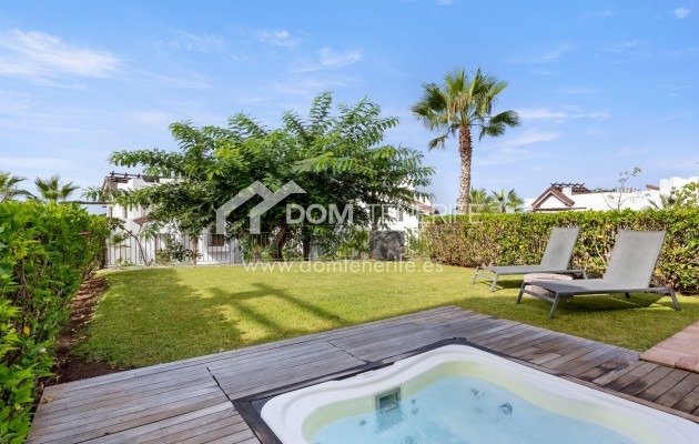 Venta - Apartamento -
Guía de Isora  - Abama