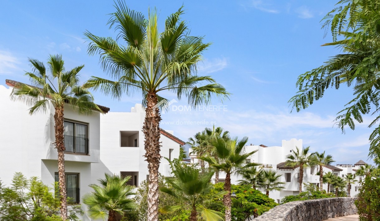 Venta - Apartamento -
Guía de Isora  - Abama