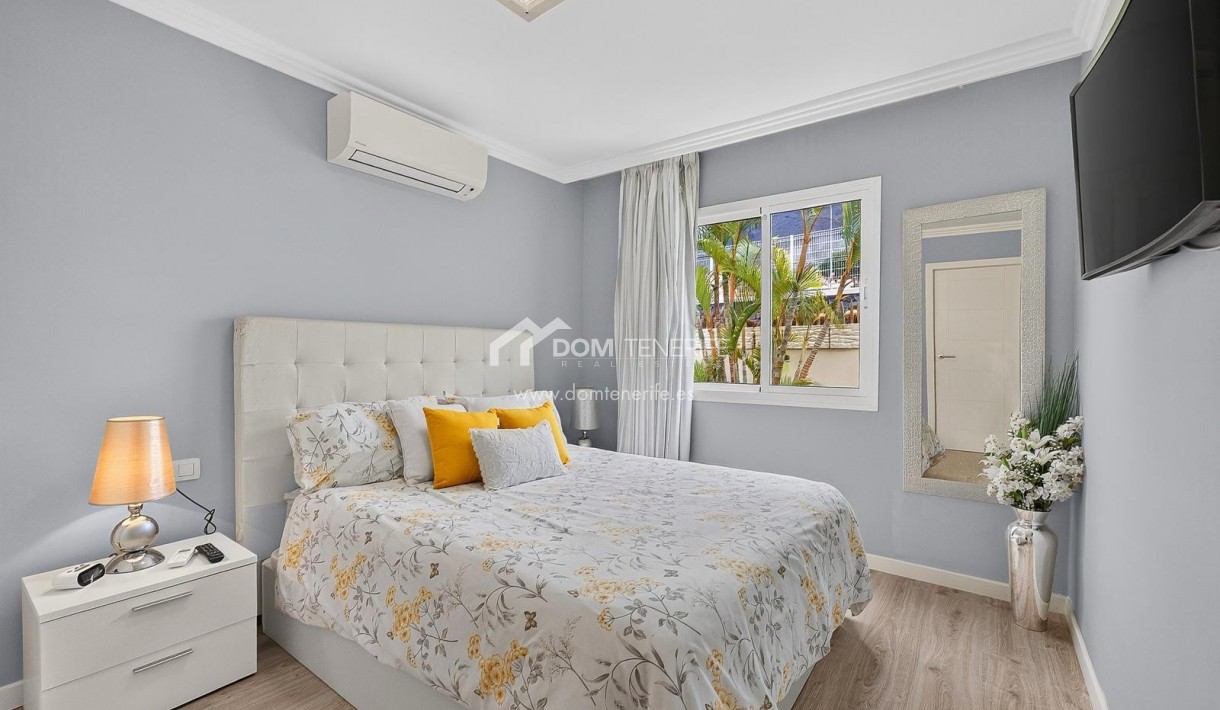 Venta - Chalet independiente -
Adeje - El Madroñal