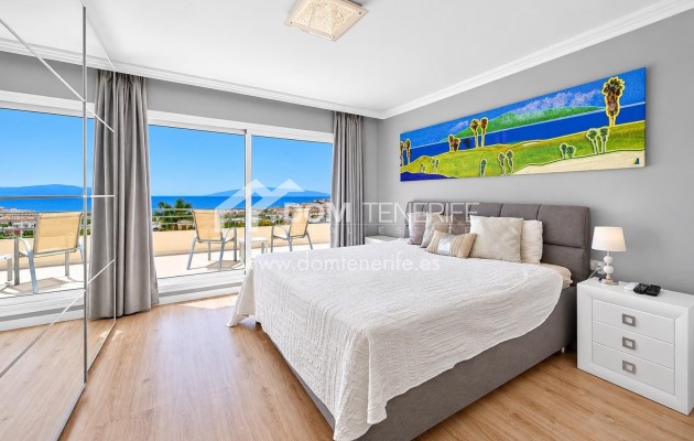 Venta - Chalet independiente -
Adeje - El Madroñal