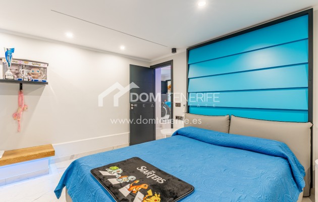 Venta - Chalet independiente -
Adeje - El Madroñal