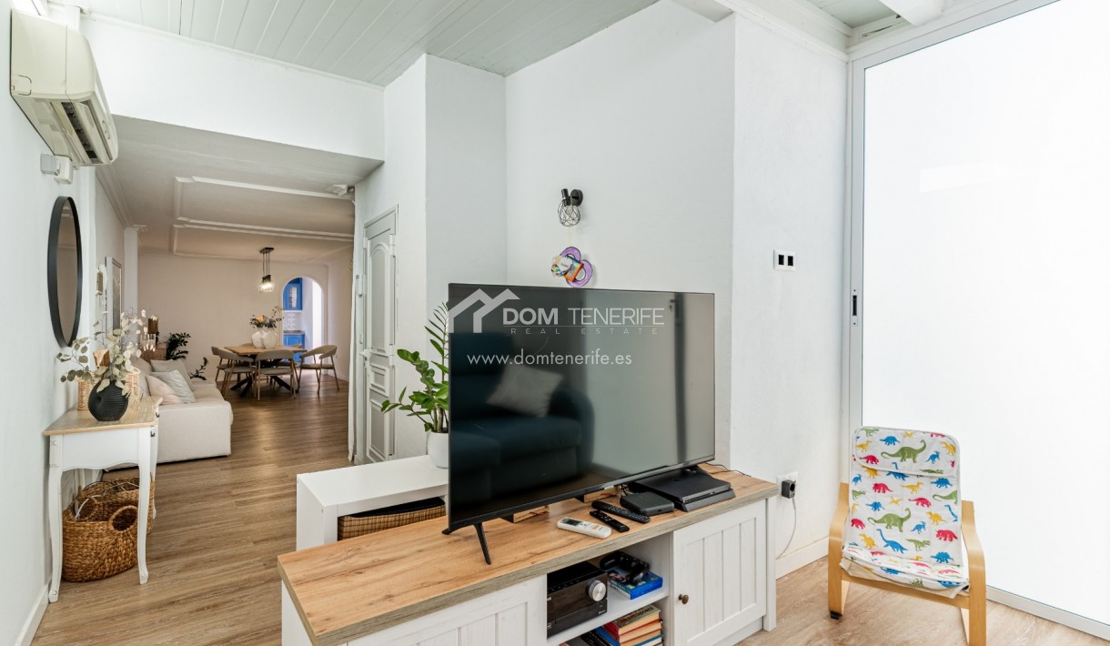 Sale - Penthouse -
Santiago del Teide - Puerto Santiago