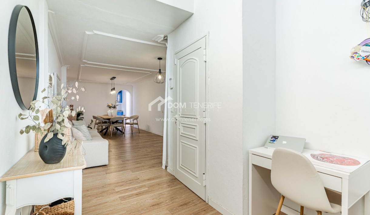 Sale - Penthouse -
Santiago del Teide - Puerto Santiago