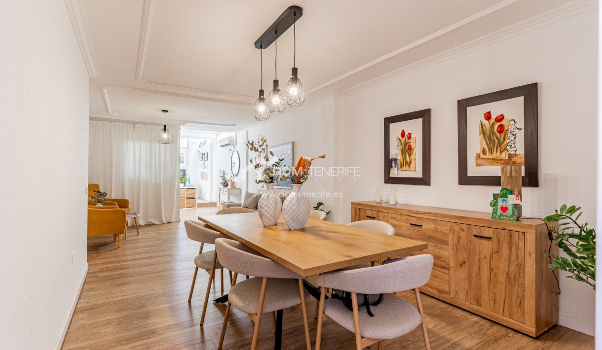 Sale - Penthouse -
Santiago del Teide - Puerto Santiago