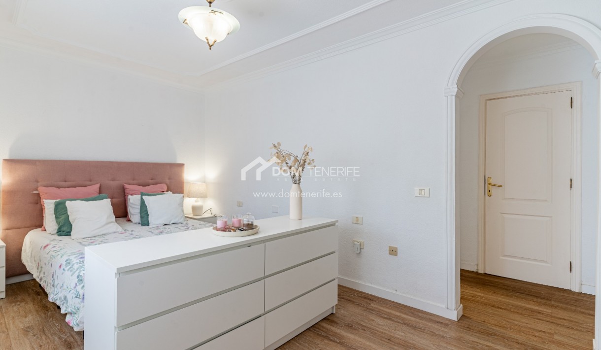 Sale - Penthouse -
Santiago del Teide - Puerto Santiago