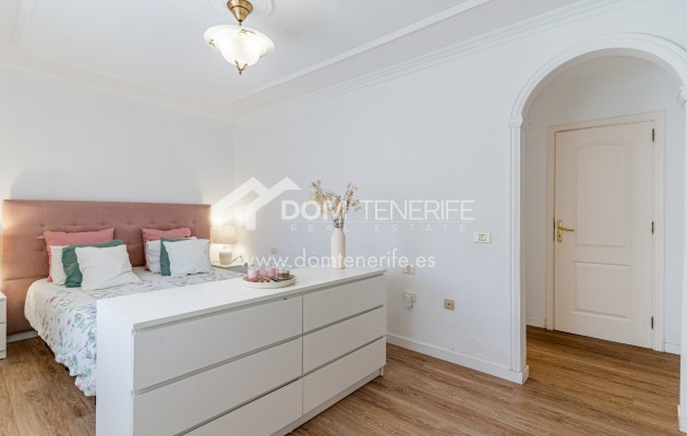 Sale - Penthouse -
Santiago del Teide - Puerto Santiago
