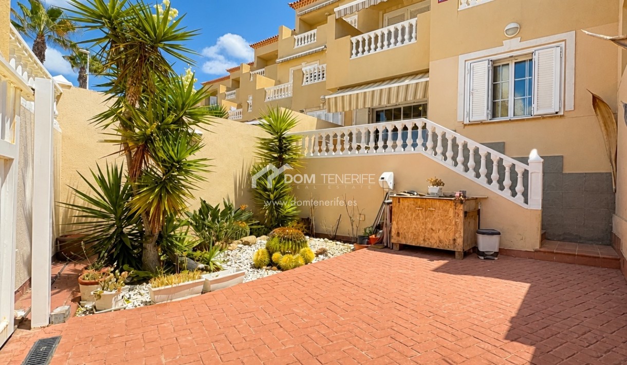 Alquiler a largo plazo - Apartamento -
Adeje - El Duque