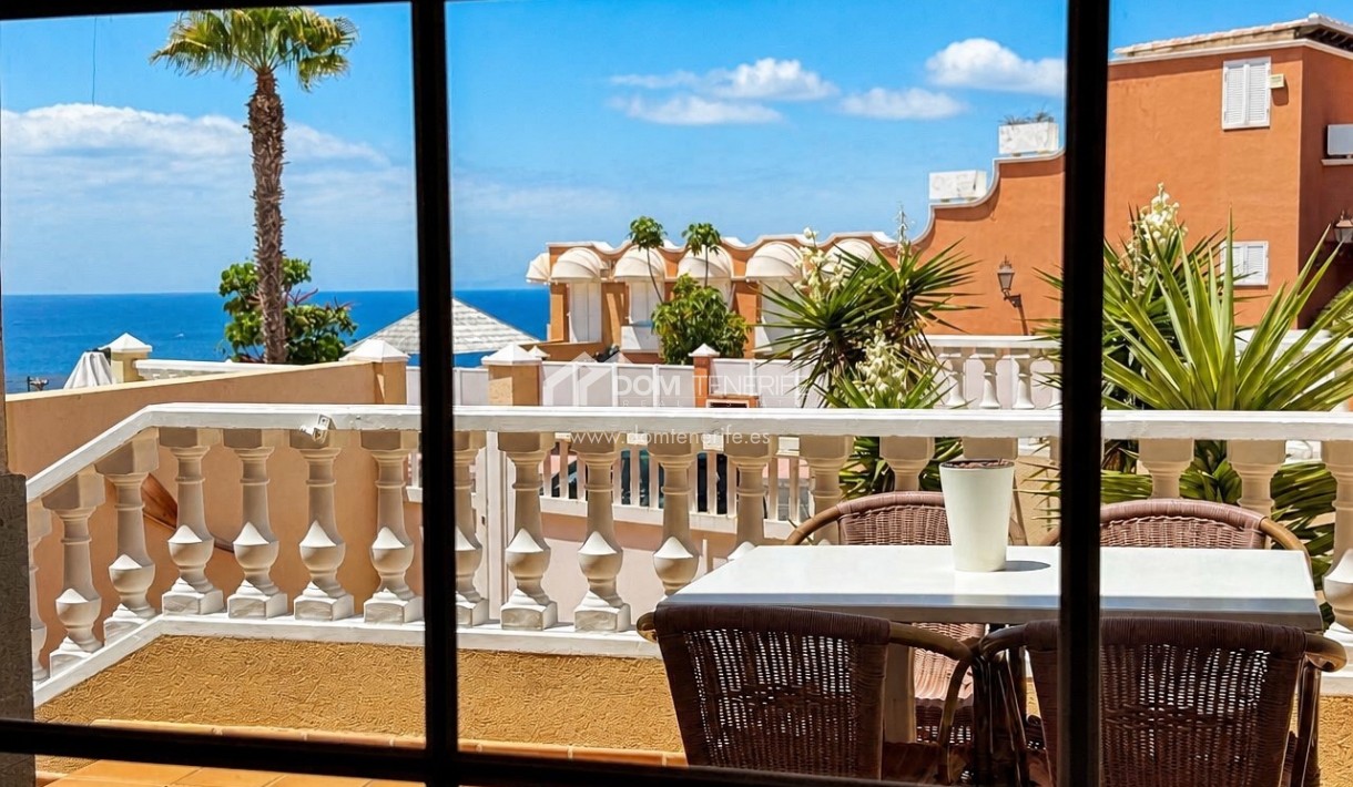 Alquiler a largo plazo - Apartamento -
Adeje - El Duque