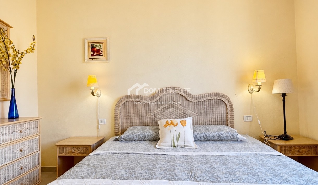 Alquiler a largo plazo - Apartamento -
Adeje - El Duque