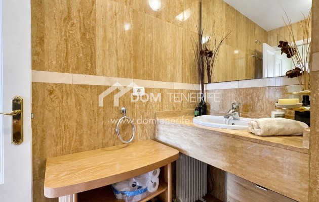 Alquiler a largo plazo - Apartamento -
Adeje - El Duque