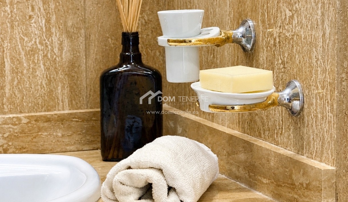 Alquiler a largo plazo - Apartamento -
Adeje - El Duque