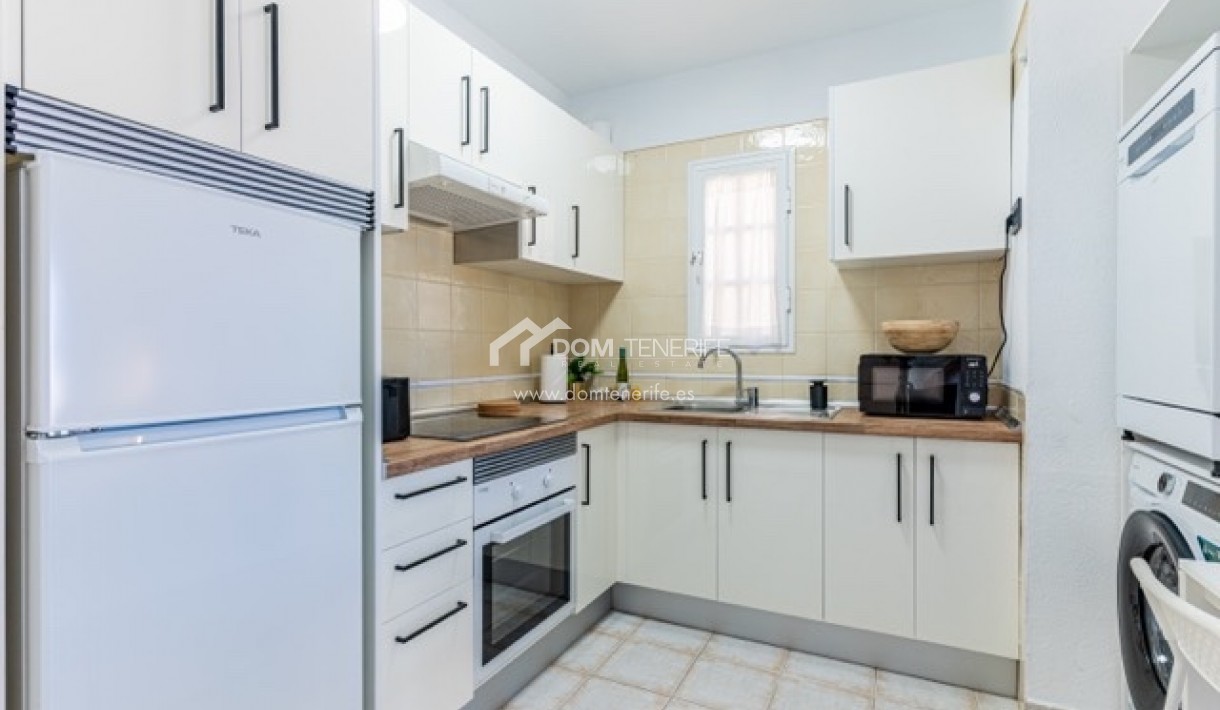 Alquiler a corto plazo - Apartamento -
Adeje - Roque del Conde