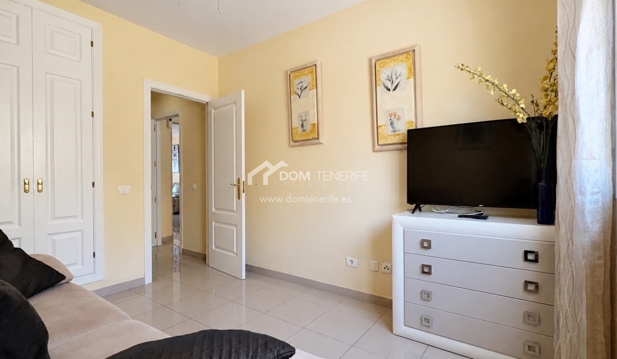 Sale - Apartment -
Adeje - El Duque
