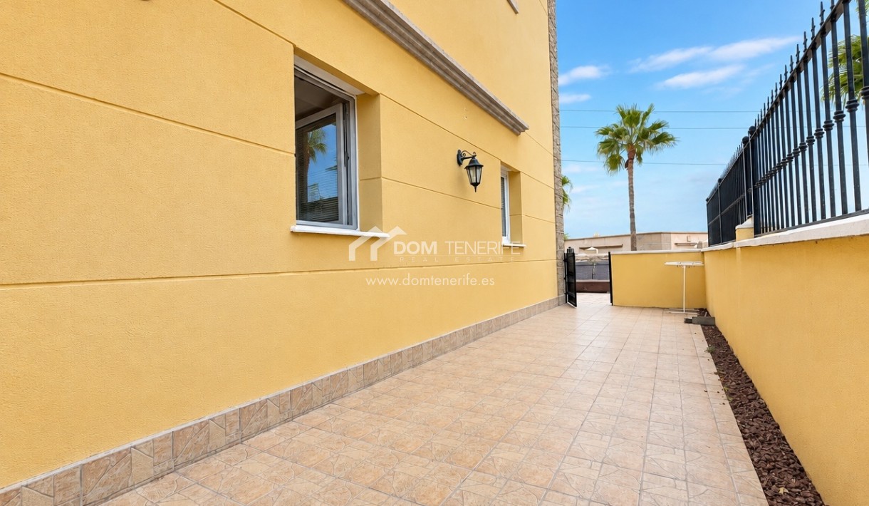 Maison de ville Roque del Conde: terrasse – maison de ville à vendre à Roque del Conde, Tenerife