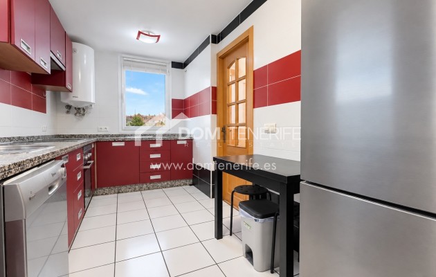 Maison de ville Roque del Conde: cuisine – maison de ville à vendre à Roque del Conde, Tenerife