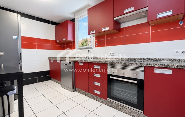 Maison de ville Roque del Conde: cuisine – maison de ville à vendre à Roque del Conde, Tenerife