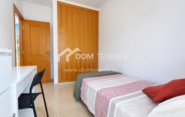 Maison de ville Roque del Conde: vue du bien – maison de ville à vendre à Roque del Conde, Tenerife