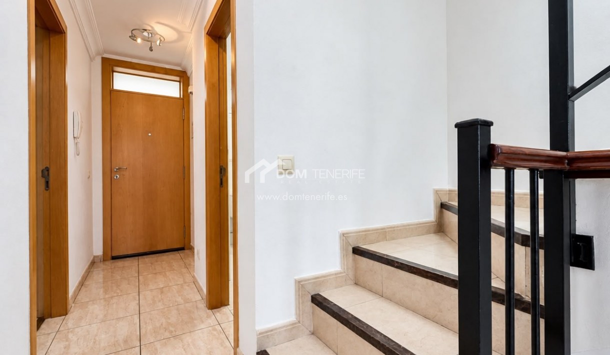 Maison de ville Roque del Conde: entrée – maison de ville à vendre à Roque del Conde, Tenerife