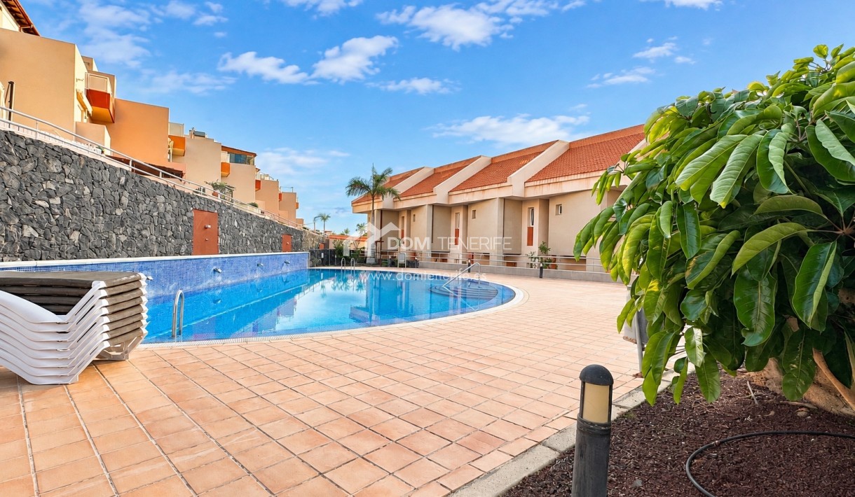 Venta - Chalet adosado -
Santiago del Teide - Puerto Santiago