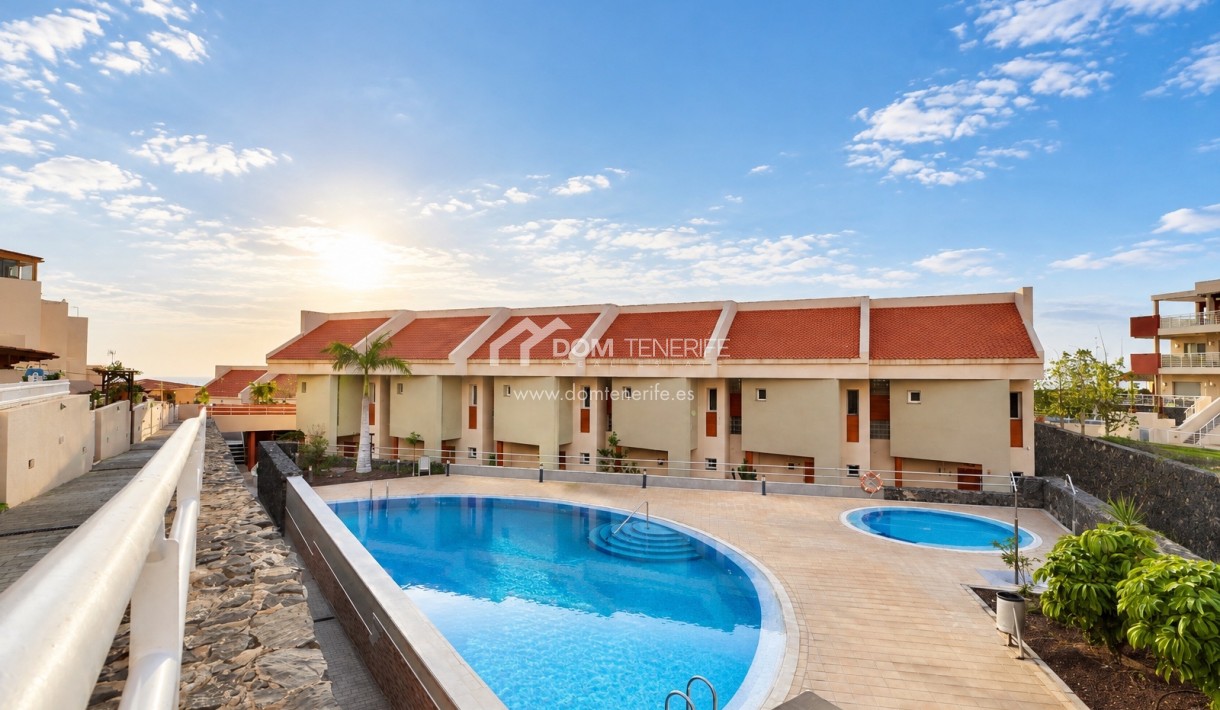Venta - Chalet adosado -
Santiago del Teide - Puerto Santiago