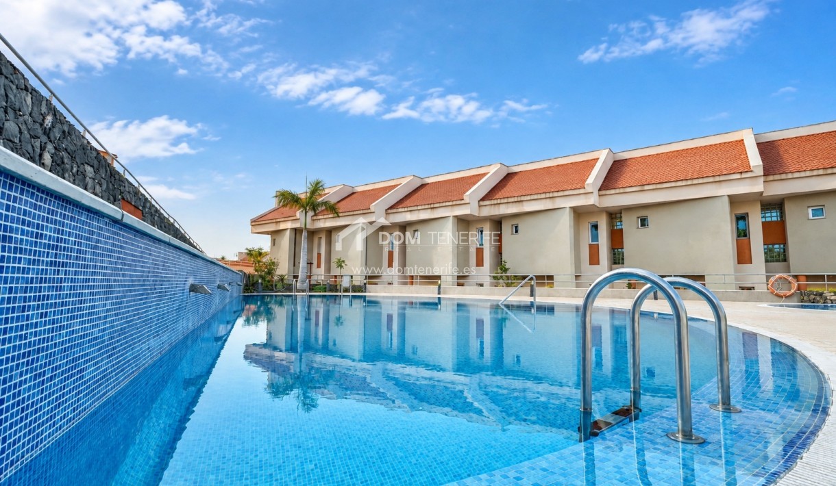 Venta - Chalet adosado -
Santiago del Teide - Puerto Santiago