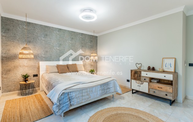 Villa Chayofa: dormitorio – villa en venta en Chayofa, Tenerife