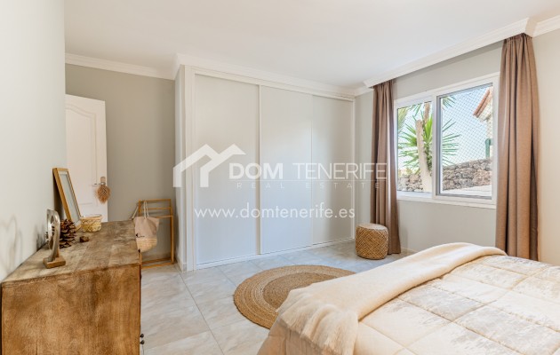 Villa Chayofa: vista de la vivienda – villa en venta en Chayofa, Tenerife