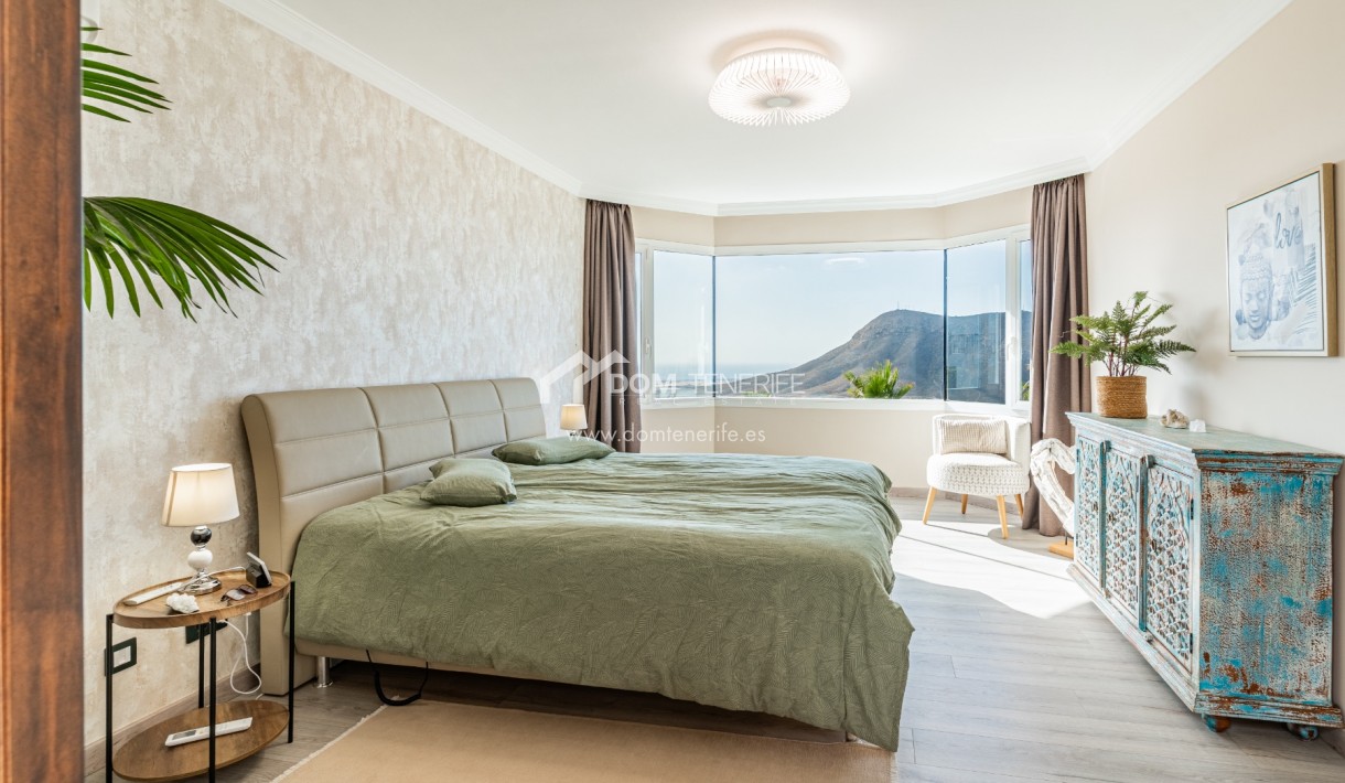 Villa Chayofa: terraza – villa en venta en Chayofa, Tenerife