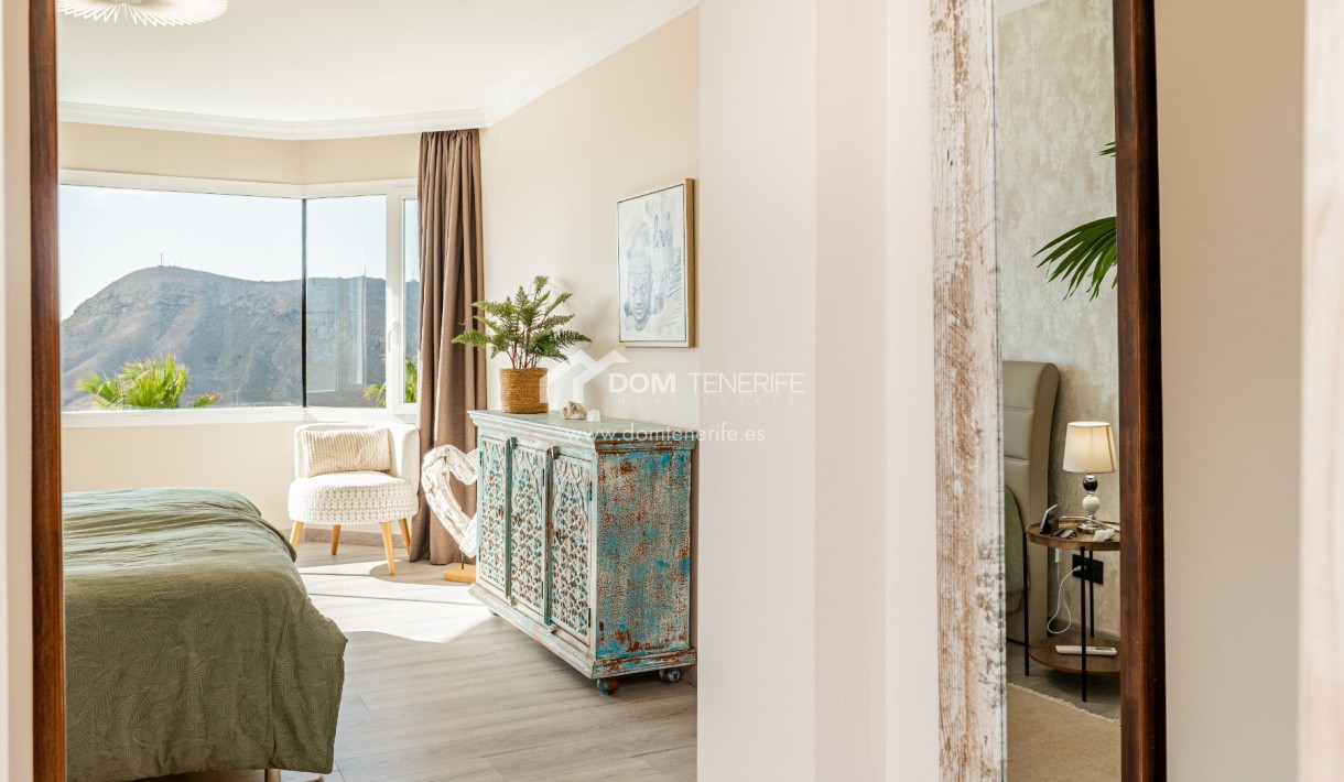 Villa Chayofa: terraza – villa en venta en Chayofa, Tenerife