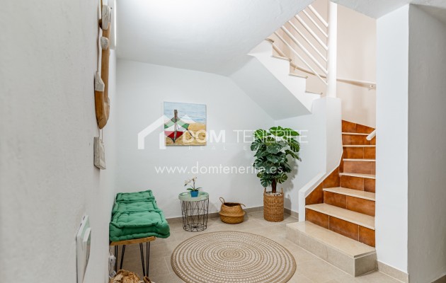 Villa Chayofa: distribuidor – villa en venta en Chayofa, Tenerife