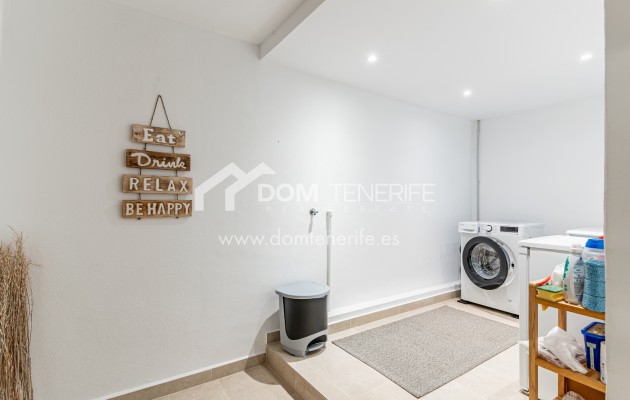 Villa Chayofa: interior – villa en venta en Chayofa, Tenerife