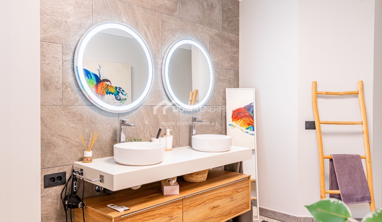 Villa Chayofa: baño – villa en venta en Chayofa, Tenerife