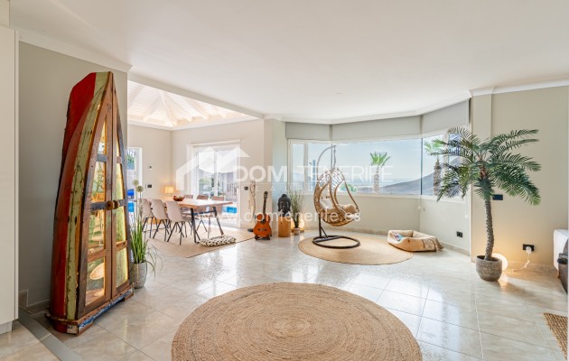 Villa Chayofa: terraza – villa en venta en Chayofa, Tenerife