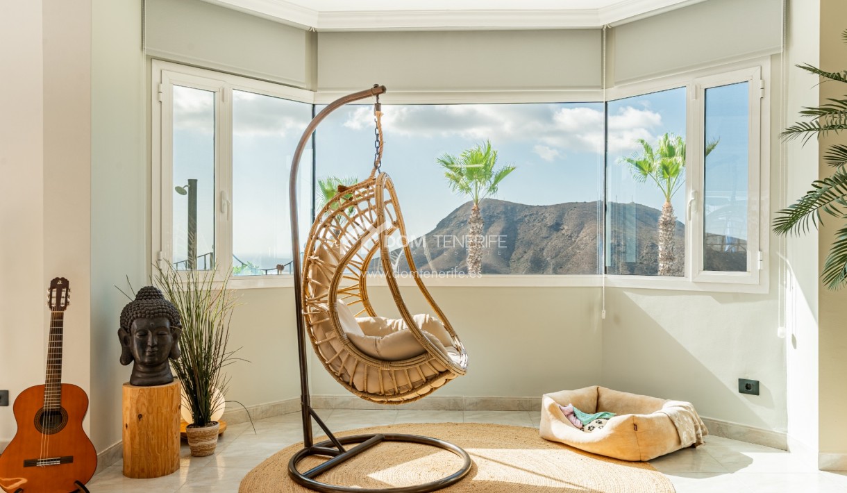 Villa Chayofa: terraza – villa en venta en Chayofa, Tenerife