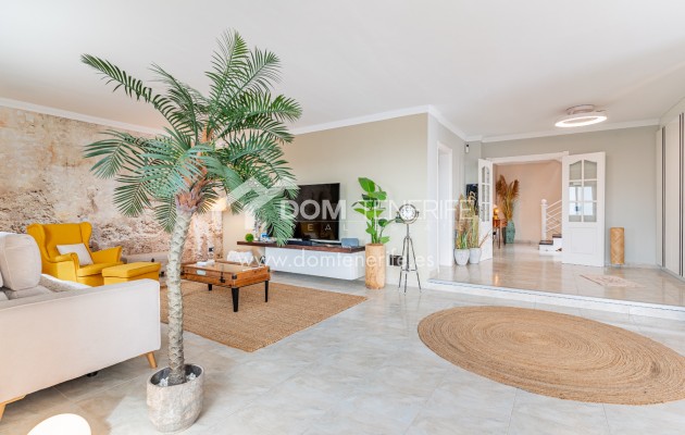 Villa Chayofa: jardín – villa en venta en Chayofa, Tenerife