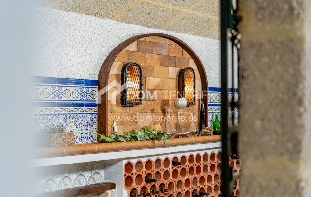 Villa Chayofa: terraza – villa en venta en Chayofa, Tenerife