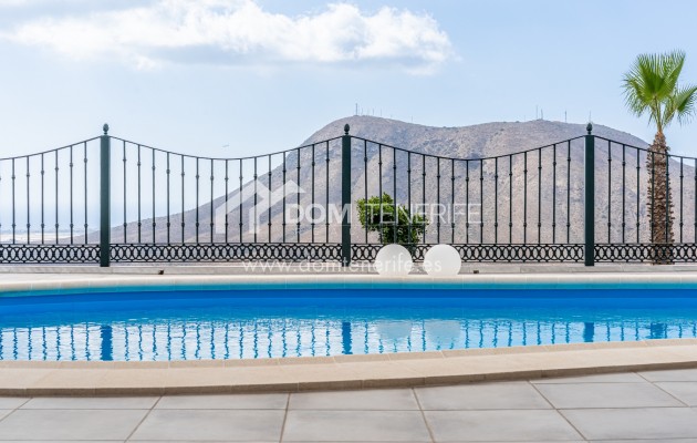 Villa Chayofa: piscina – villa en venta en Chayofa, Tenerife