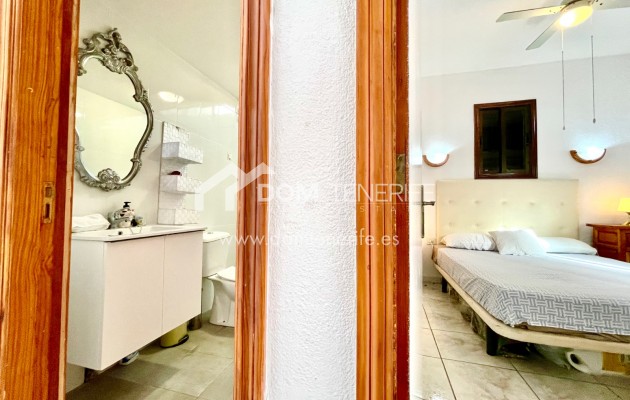 Sale - Apartment -
Santiago del Teide - Los Gigantes