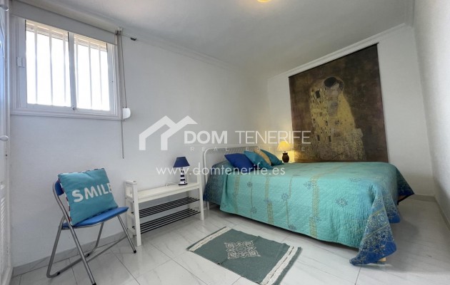 Alquiler a largo plazo - Chalet adosado -
Guía de Isora  - Playa La Arena