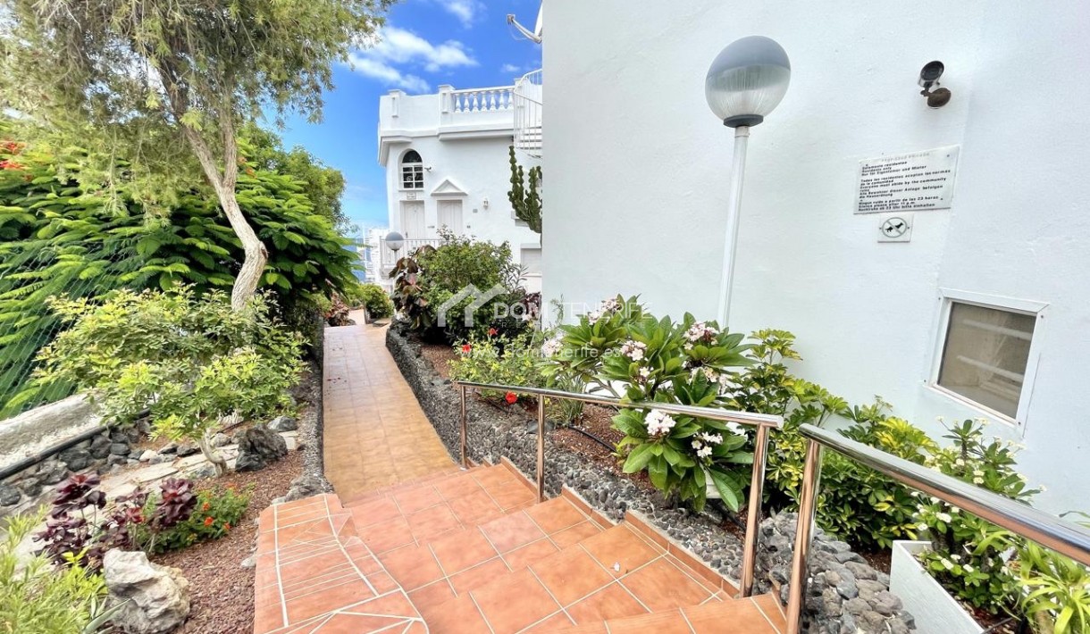 Alquiler a largo plazo - Chalet adosado -
Guía de Isora  - Playa La Arena