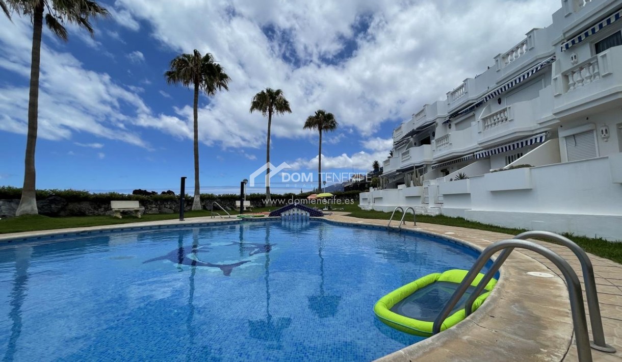 Alquiler a largo plazo - Chalet adosado -
Guía de Isora  - Playa La Arena