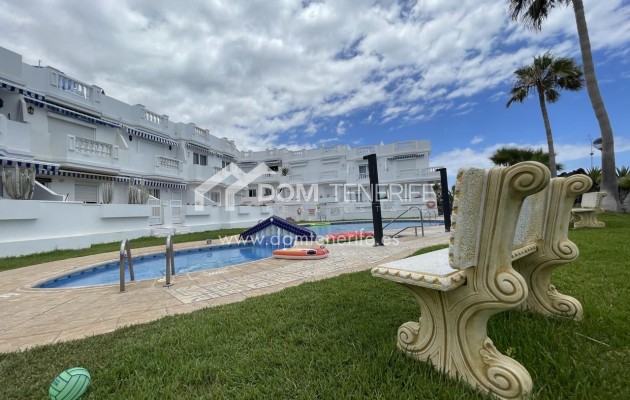 Alquiler a largo plazo - Chalet adosado -
Guía de Isora  - Playa La Arena